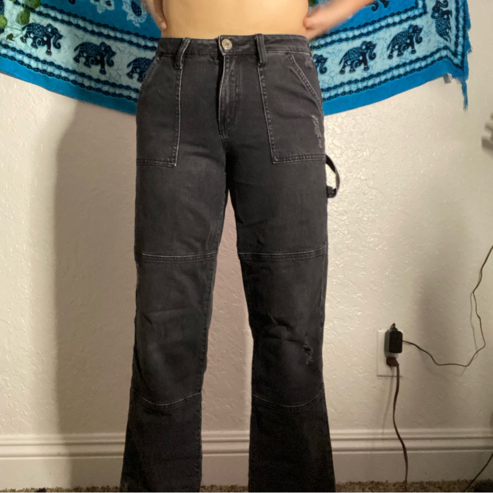 Black high waisted straight leg jeans, brand SO and perfect fitting on the waist